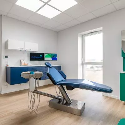 Salle de soin cabinet Orthensia Orthodontie Pornic
